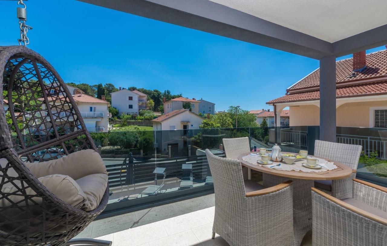 Modern Apartments With Shared Pool Near The Sea Pula Dış mekan fotoğraf